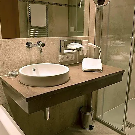 & Residenz Chesa Rosa Ξενοδοχείο 3*
