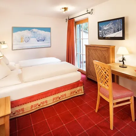 Lech&residenz Chesa Rosa Hotel 3*