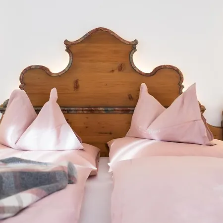Lech&residenz Chesa Rosa Hotel